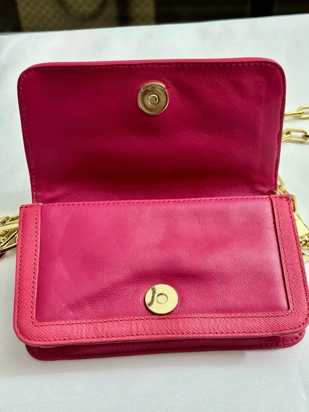 Tory Burch Robinson Zig Zag Crossbody Bag.
